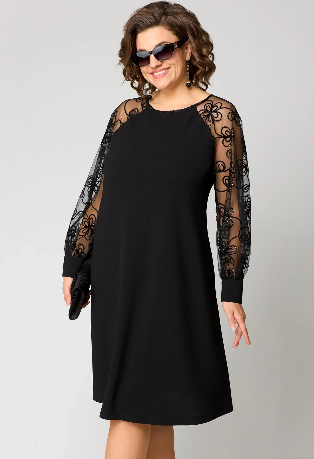 Edyth Elegante vestido de encaje