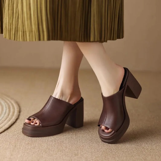 Vittoria | Sabot con platform elegante