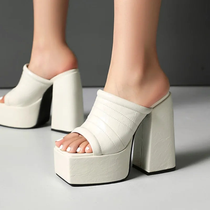 Serena | Sabot con tacco elegante