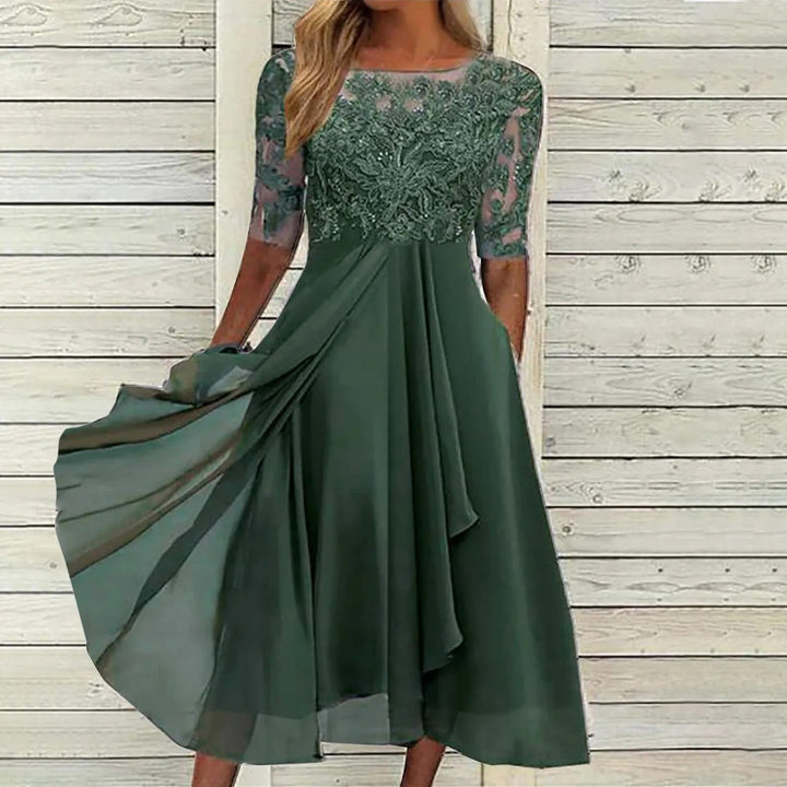 Zaria – El vestido midi de encaje favorecedor