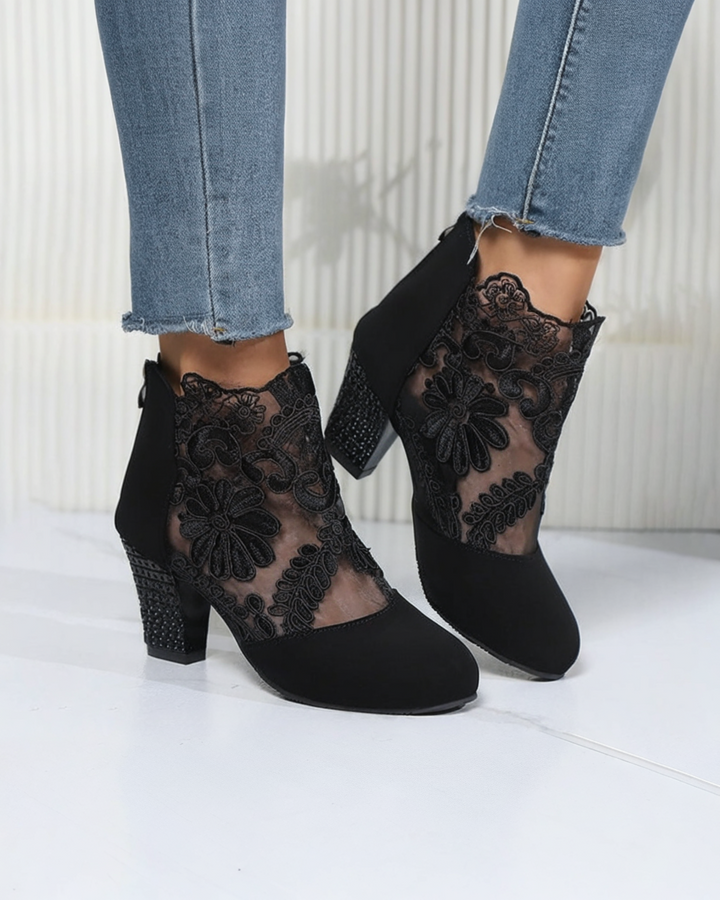 SUSI | TACONES ELEGANTES CON ENCAJE