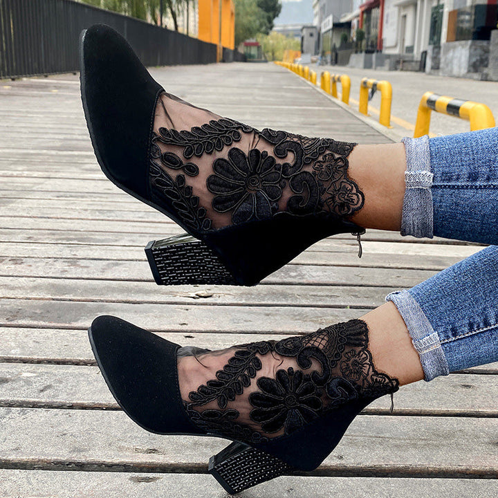 SUSI | TACONES ELEGANTES CON ENCAJE
