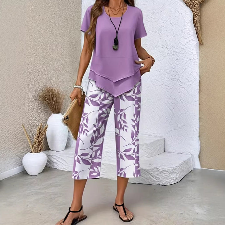 SALDI ESTIVI IMPERDIBILIOLTRE 50.000 VENDUTI!SCO¡70% DE DESCUENTO! Conjunto informal compuesto por una túnica de cuello redondo y unos pantalones de pierna ancha.