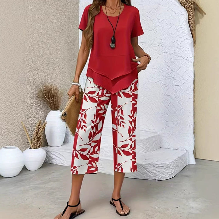 SALDI ESTIVI IMPERDIBILIOLTRE 50.000 VENDUTI!SCO¡70% DE DESCUENTO! Conjunto informal compuesto por una túnica de cuello redondo y unos pantalones de pierna ancha.